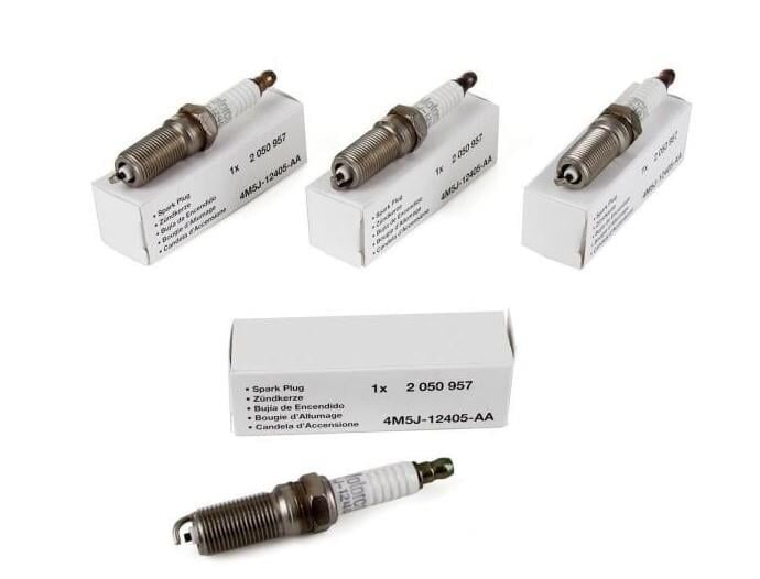 Ford Focus  1.25-1.4- 1.6 Benzinli Buji Takımı (4 Adet) Motorcraft Orijinal FORD OTOSAN 4M5J12405AAN